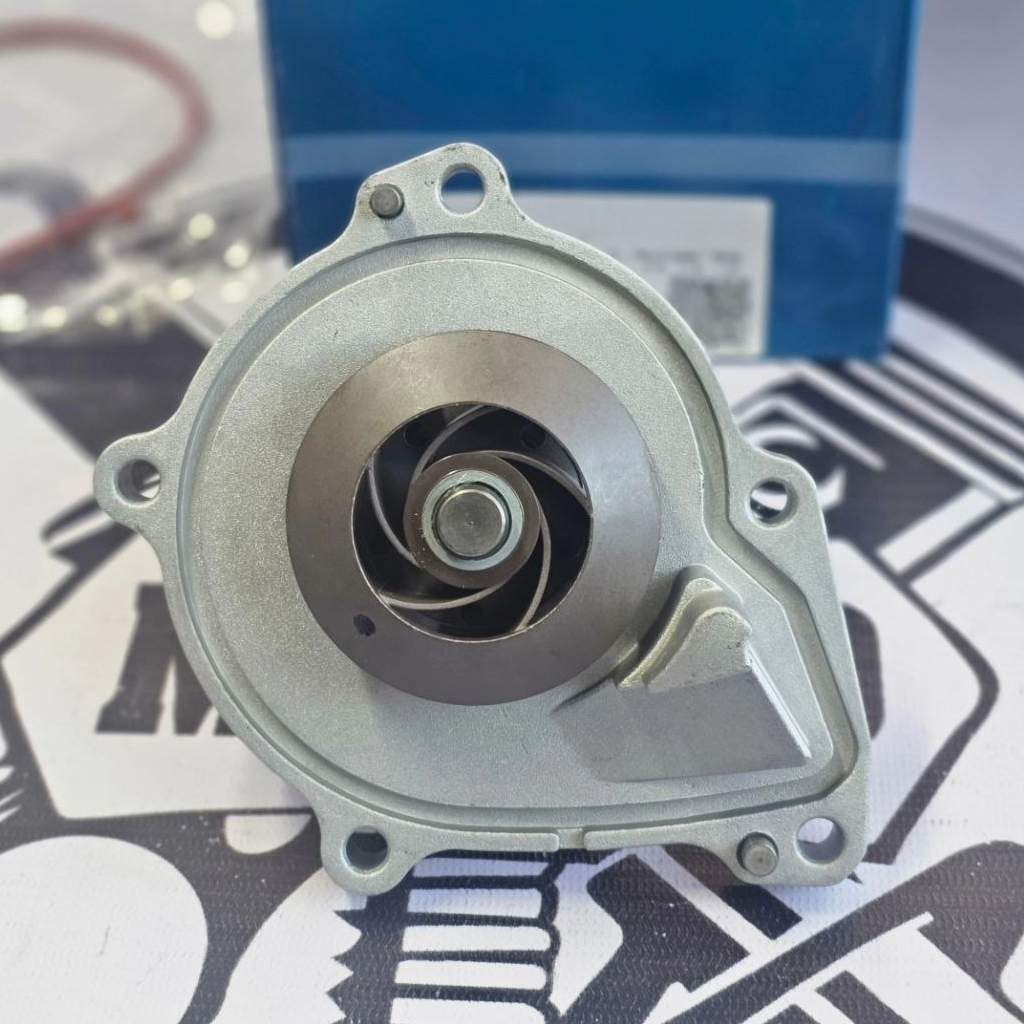 واتر پمپ‌ پژو 2008  همچنین مناسب برای پژو 508 و سیتخوعِن C3  برند دایکو ایتالیا  همراه با واشر