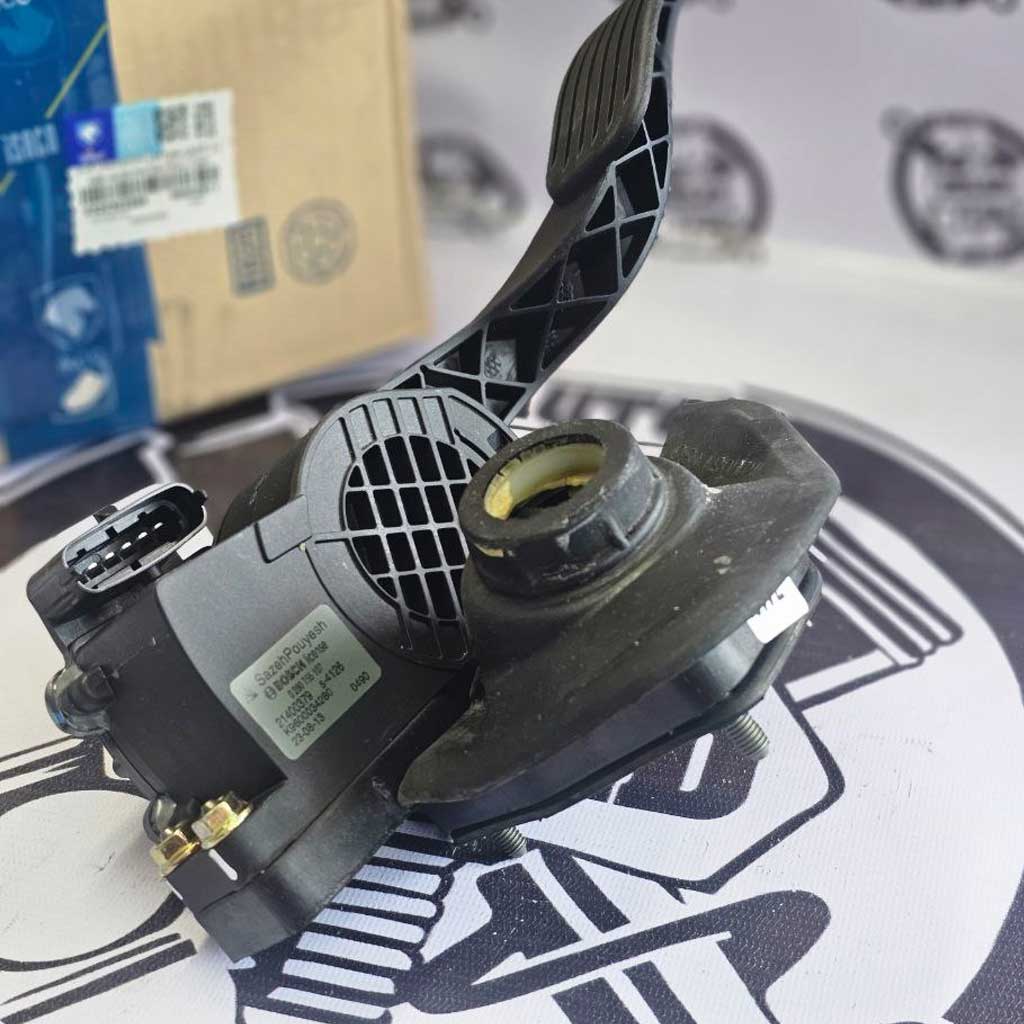 پدال گاز سمند 6فیش  بوش ایساکو