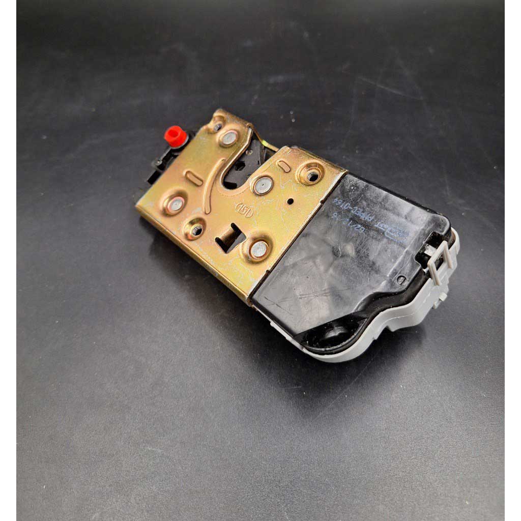 قفل داخل درب عقب سمت راست خودرو پژو ۲۰۶