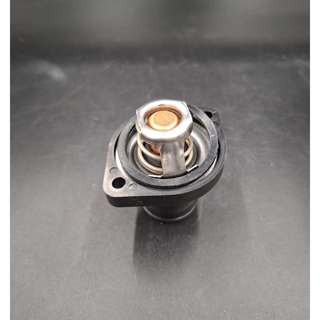 ترموستات ۸۳ درجه با درب اورینگ خودرو پژو ۲۰۶ تیپ ۲ و ۳